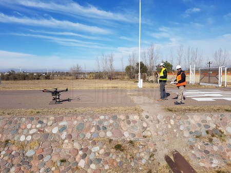 Испытания квадрокоптера с LMC