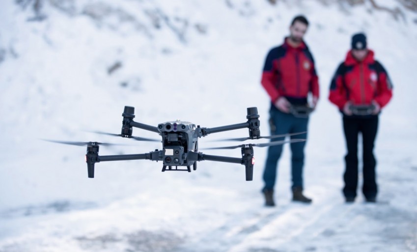 Совместное управление дроном