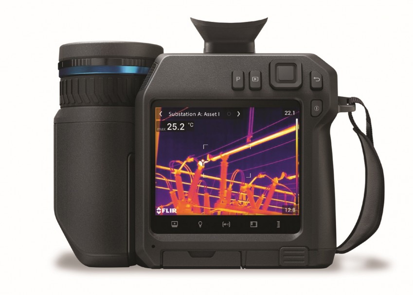 FLIR T865
