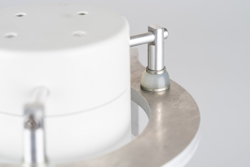 Подвес с амортизаторами