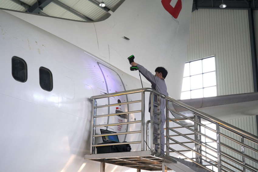 3D-сканер KSCAN Magic II и самолёт