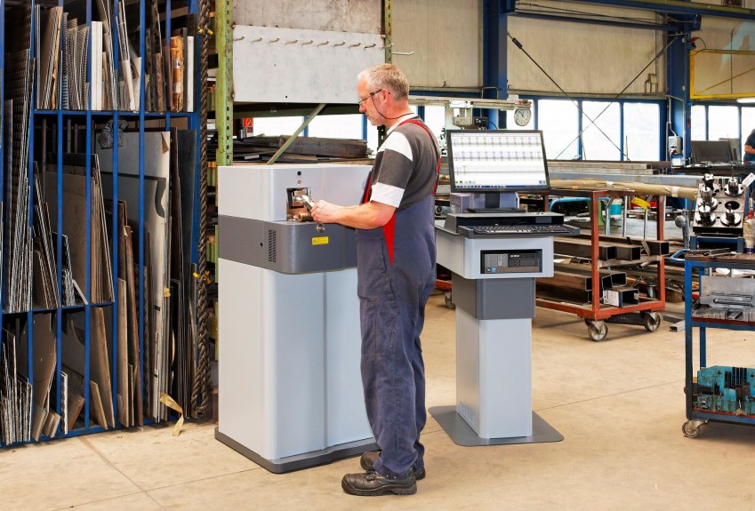 SPECTROMAXX на производстве