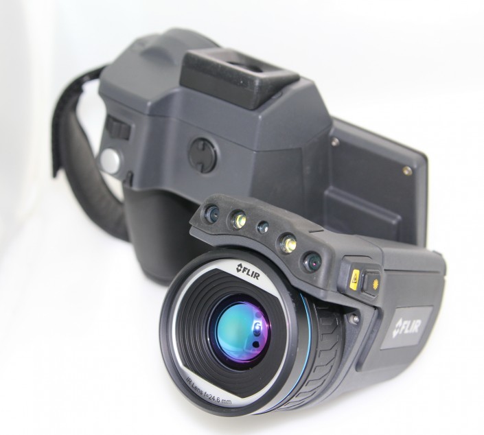 FLIR T660 вид спереди