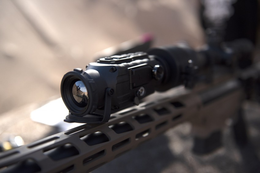 Тепловизионная насадка на прицел Guide TA425